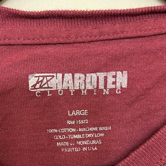 Red Short Sleeve Shirt - Picture 2 of 3